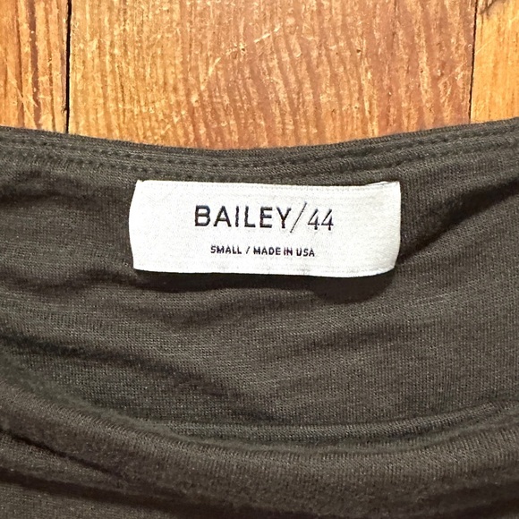 Bailey 44 off shoulder shirt, army dark green, size S - Picture 3 of 9